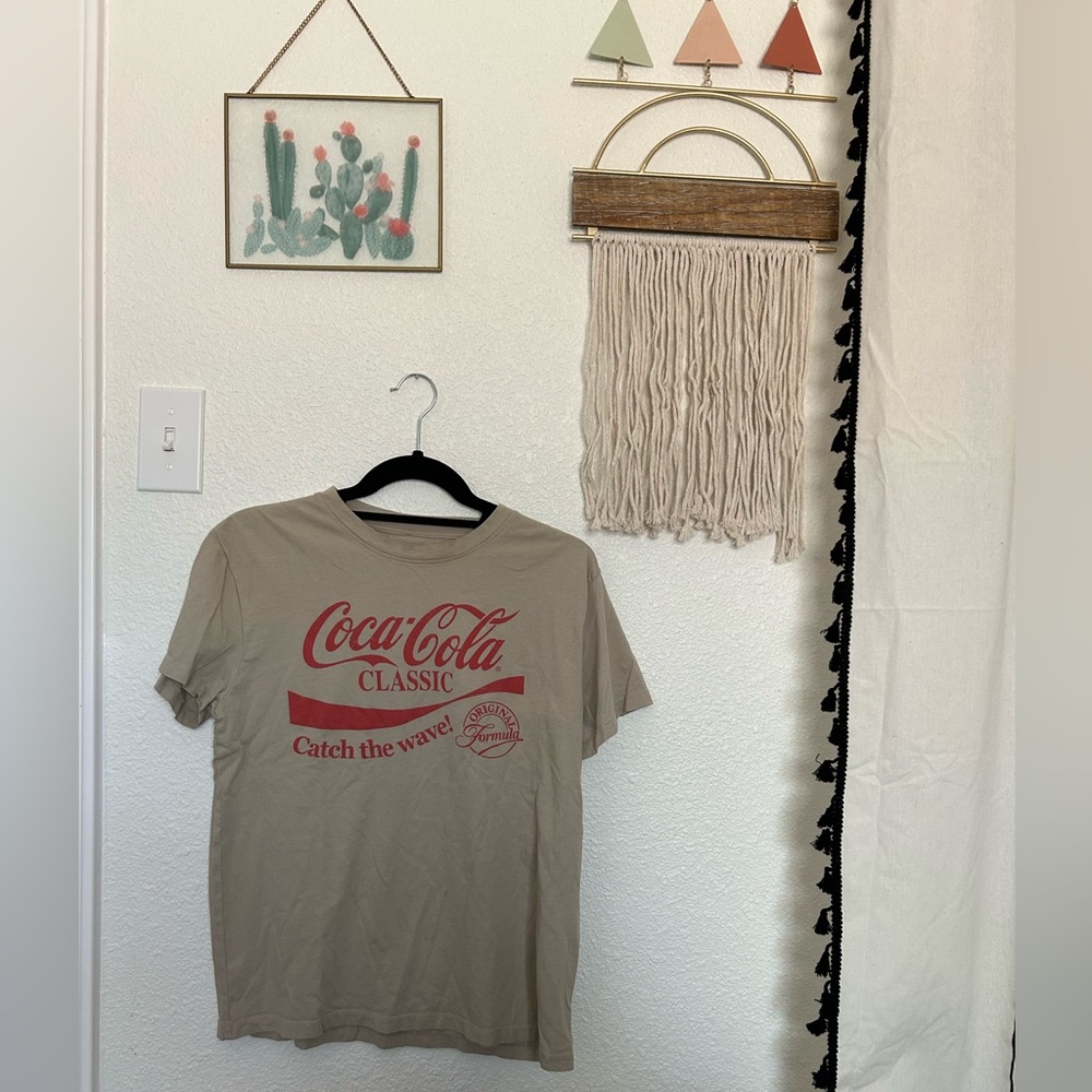 Classic Coca Cola Shirt M